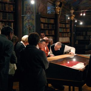 Rein_Biblitoheksfuehrung4_Foto_Horst_Wagner